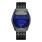 ⌚ 50% RABATT NU!🔵 Herr Modern LED Pekskärm Digital Klocka – Premium Legering & Tydlig Nattvision – Futuristisk Stil Tidsmätare 🌃