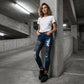 Skinny-jeans för dam med leopardmönster och slitningar