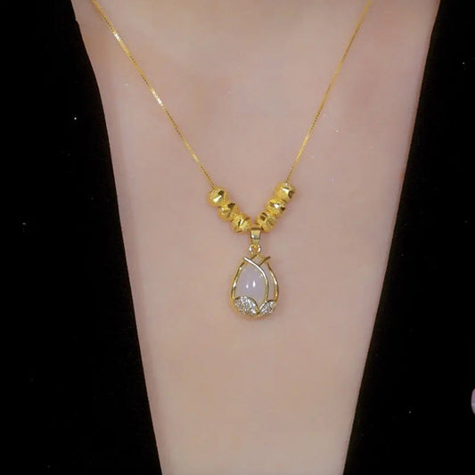 Elegant Tulipanshänge Halsband