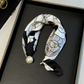 ⏳Limited-time 50% off⏰No-Tie Magnetic Pearl Clasp Soft Scarf💟🧣