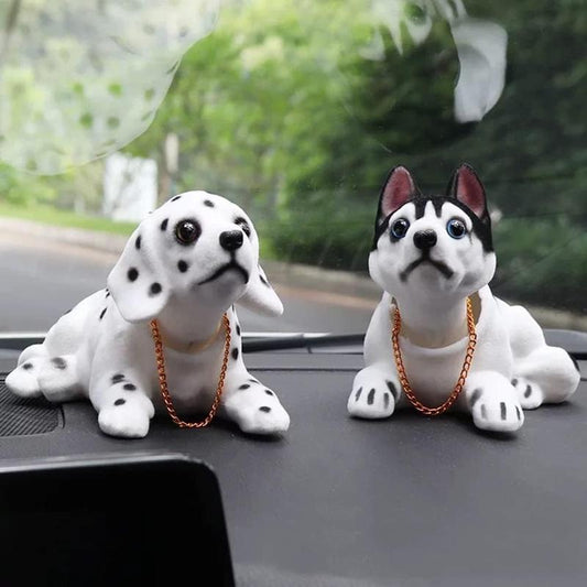 🐶 Över 12 000 sålda – charmig hund-bobblehead som nickar med på varje bilresa