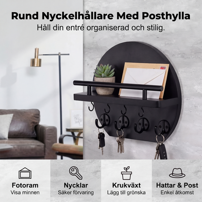 Väggmonterad nyckelhållare med hylla och krokar